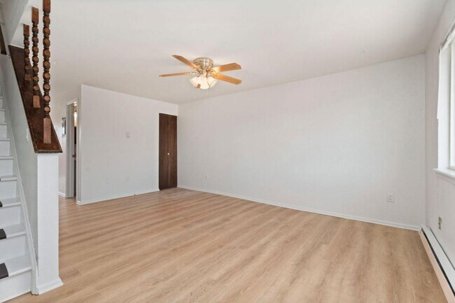 Photo - 2288 S Colorado Ave