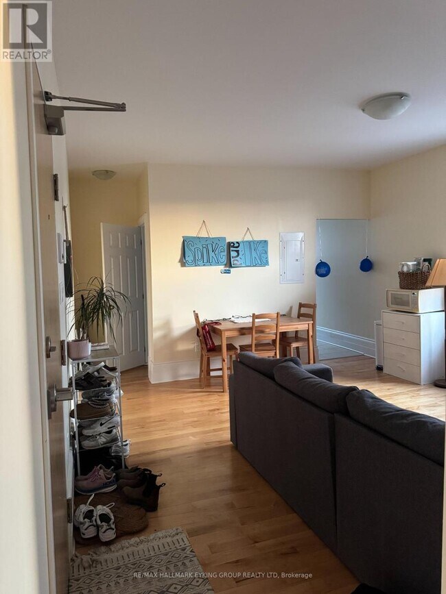 Photo - 135 Concord St S Unit 3