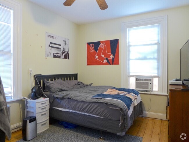 Building Photo - 40 Alleghany St Rental