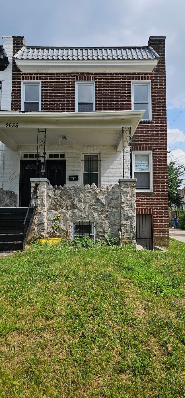 Building Photo - 2635 Park Heights Terrace Unit Apt 1