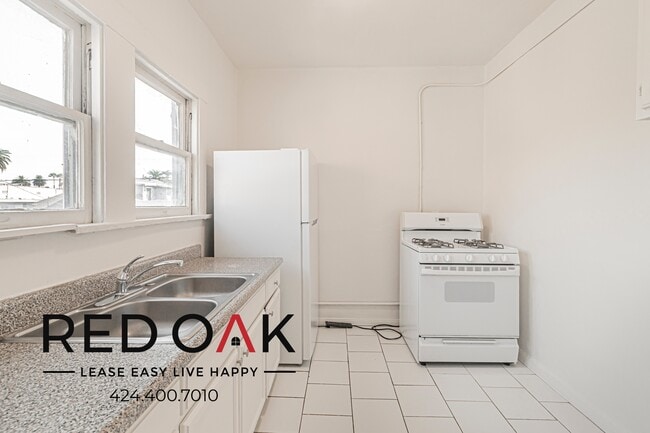 Photo - 1026 W 22nd St Unidad 11