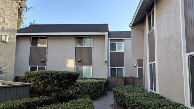 Building Photo - 6333 College Grove Way Unit 5109