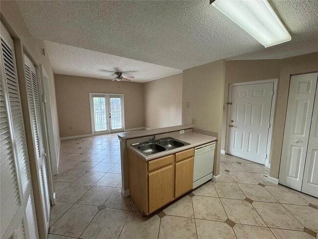 Photo - 10831 Windsor Walk Dr Unit 1210