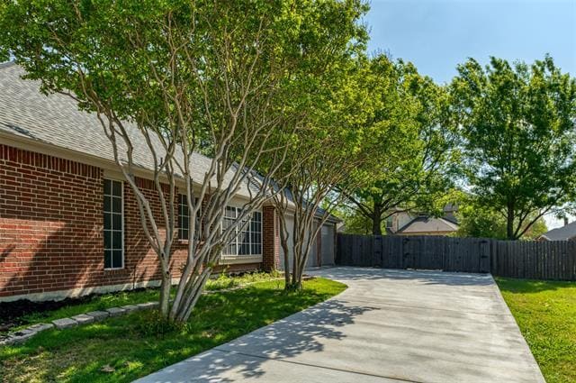 Photo - 2716 Rocky Creek Dr