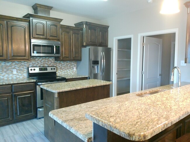 Photo - 1117 Sambar Ln