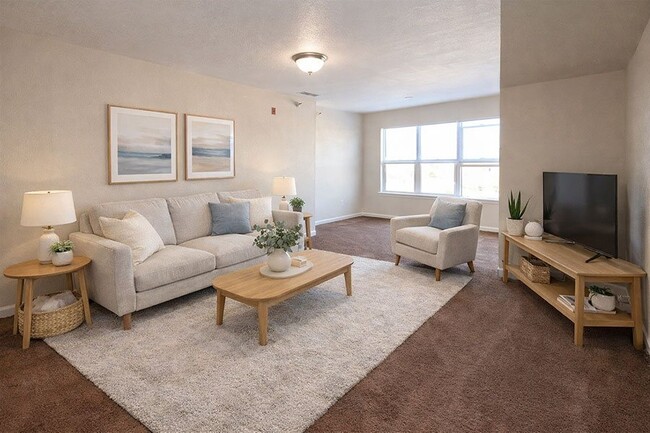 Photo - BRITTANY POINT APARTMENTS