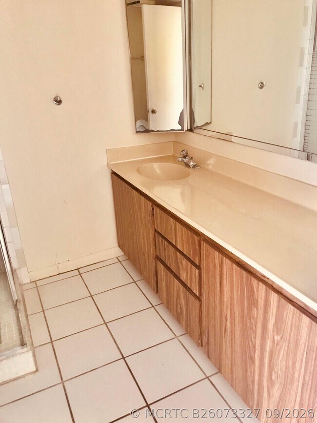 Photo - 3719 37th Way