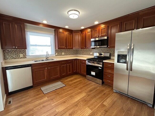 Photo - 378 Council Trail