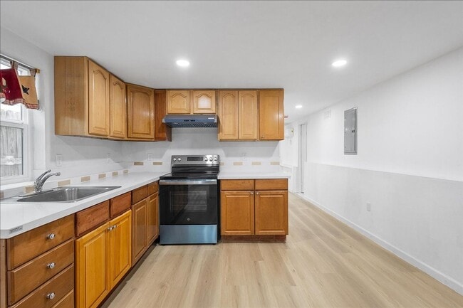 Photo - 2246 Encinal Ave Unidad 2246 Encinal Ave #B - LU