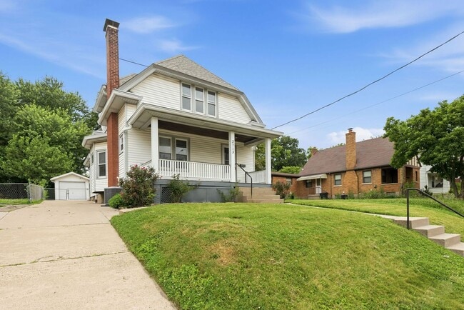 Photo - CHEVIOT: Charming 4 bed 2.5 bath 1 car detached garage