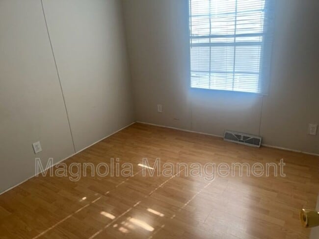 Photo - 230 Wilson-Fuller Rd