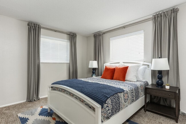 Carlyle Apartments