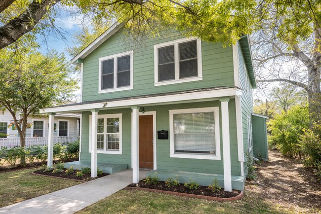 Photo - 342 Vine St Unidad B