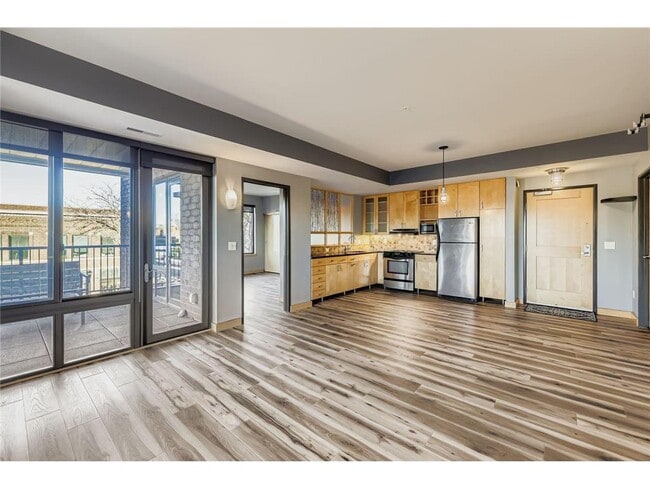 Photo - 10 E 26th St Unidad 200