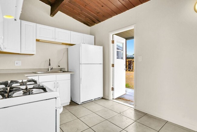 Photo - Clairemont Mesa Blvd 4414-4416 Duplex Unit 4416