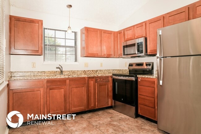 Photo - 4002 Harmony Dr House