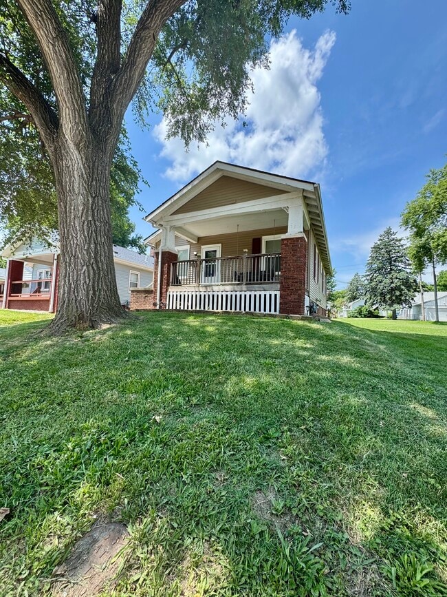 Photo - 2133 N 8th St