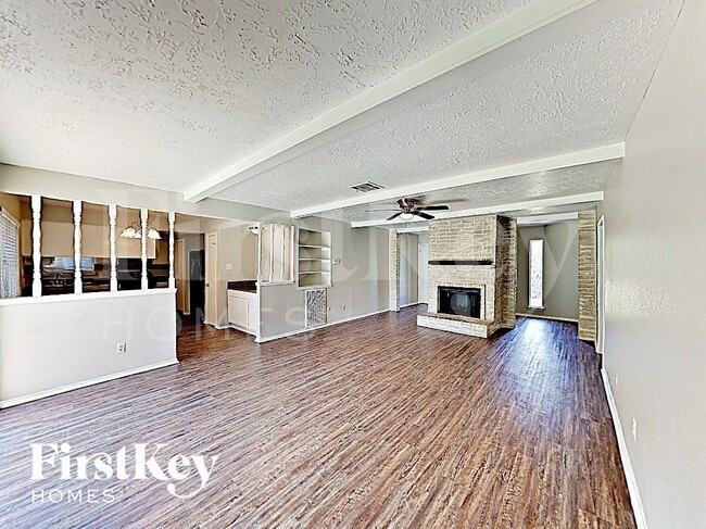 Photo - 6803 Stiller Dr
