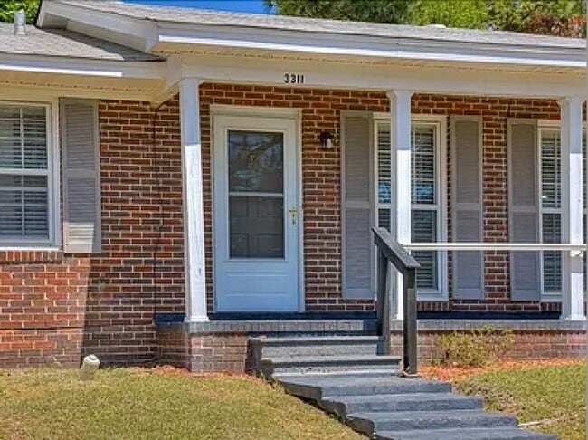 Photo - 3311 Hillis Rd