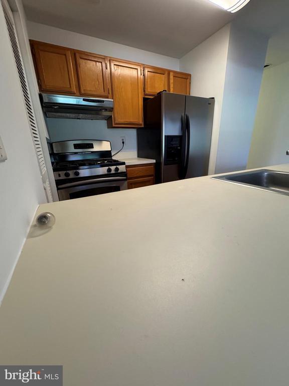 Photo - 1303 Hickory Cir