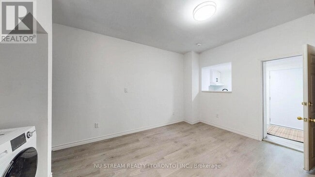 Photo - 393 Jones Ave