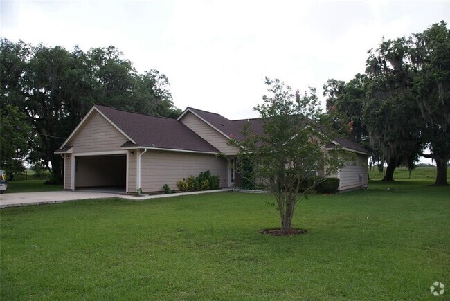 Building Photo - 8415 Reterio Dr Rental