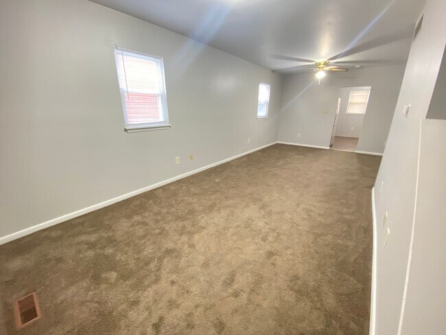 Photo - John Glenn Estate  **Cyber Monday Offer**