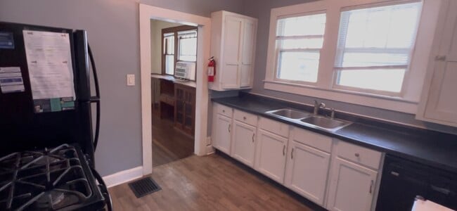 Photo - 315 E Smith Ave