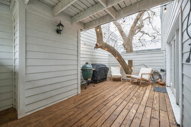 Photo - 2507 Quarry Rd Unit E