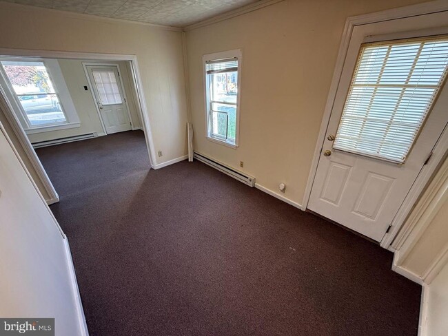 Photo - 204 E Portland St