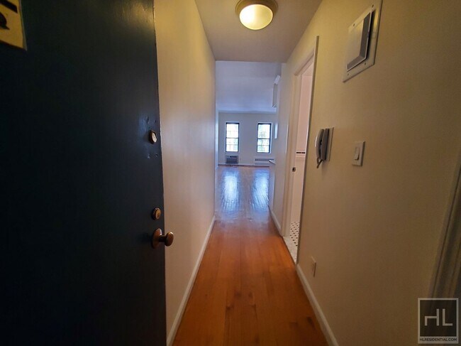 Photo - East 91st Street Unit 4D