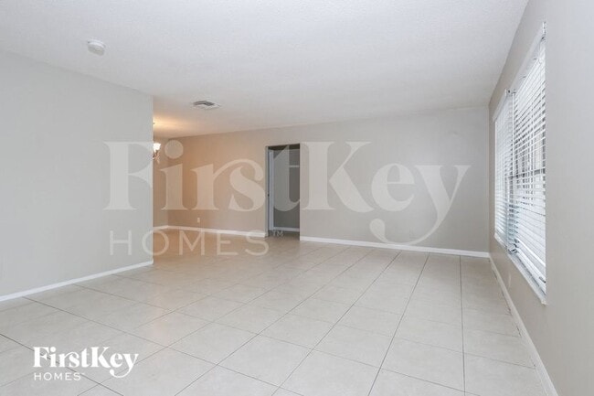 Photo - 7401 NW 58th St