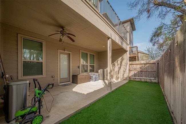 Photo - 2126 Bauer Park Dr