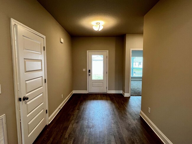 Photo - 10498 S Redland St