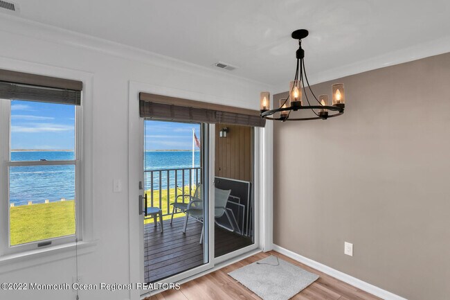 Photo - 324 Shore Dr Unidad E4