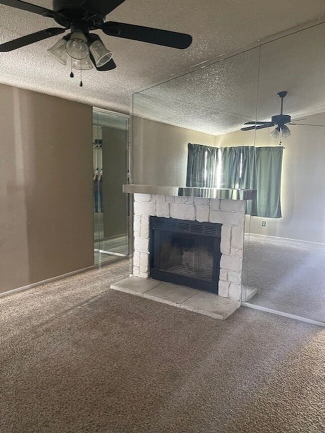 Photo - 2358 Fieldcrest Dr