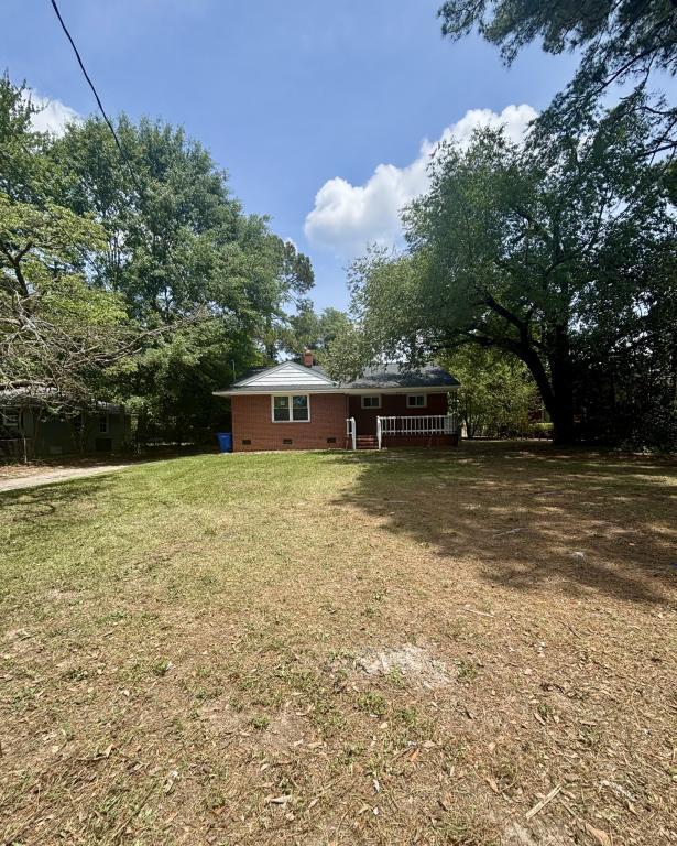 Building Photo - 330 Richmond Dr