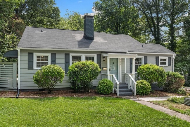 Building Photo - 2408 Cascadilla St