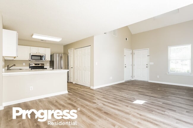 Photo - 6004 Silkwater Ct