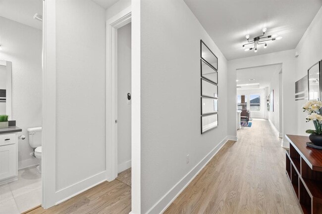 Photo - 319 Pecos River Xing