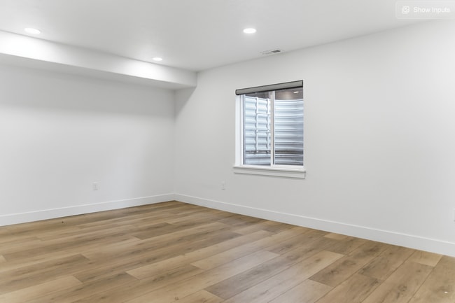 Building Photo - 193 N 300 E Unit D