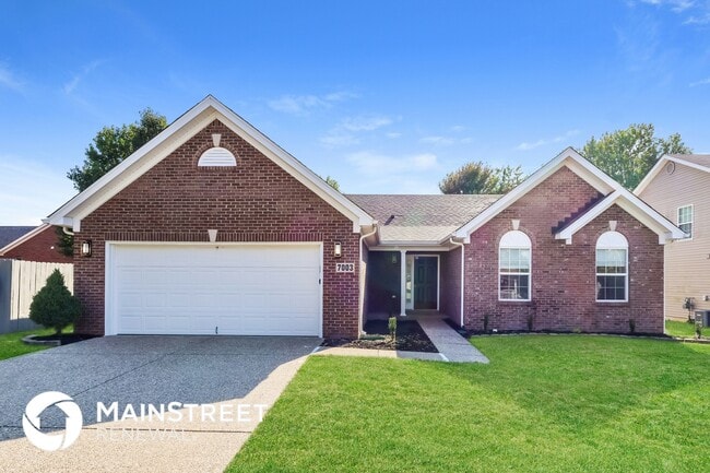 Building Photo - 7003 Hollow Oaks Dr Rental