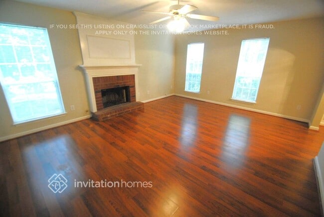 Photo - 5765 Millstone Dr