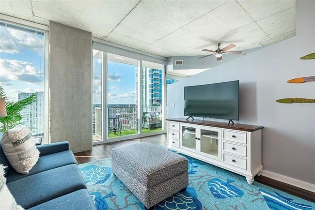 Photo - 777 N Ashley Dr Unit 1811 SkyPoint