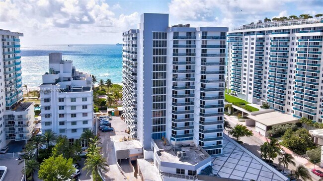Photo - 2401 Collins Ave Unit 1805