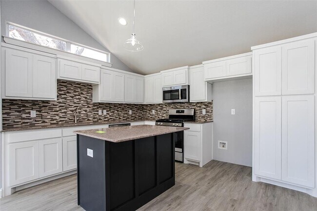 Photo - 1803 W Hull St