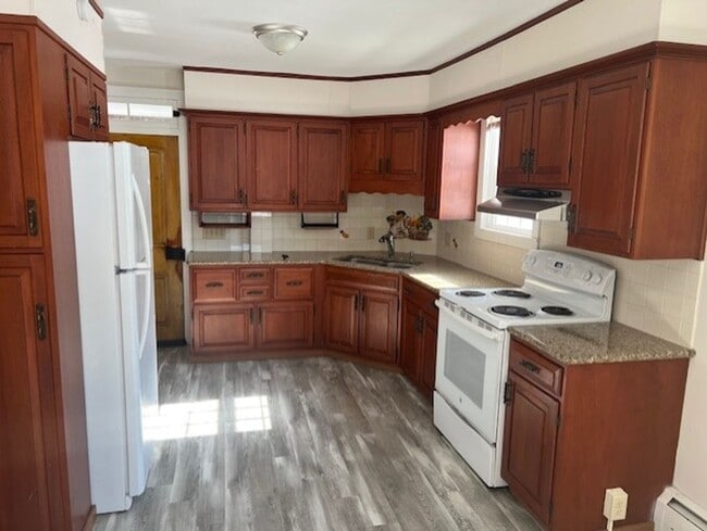 Photo - $1,600 Farmhouse Palmyra 4 bedroom 1.5 bath