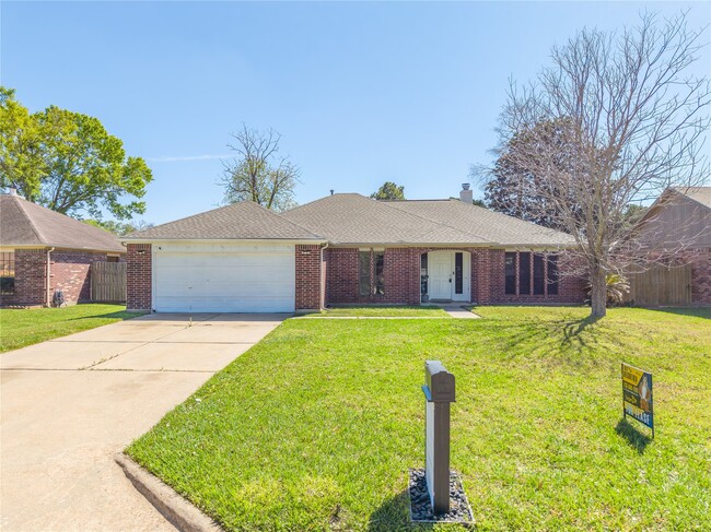Building Photo - 19519 Mallard Lake Ln