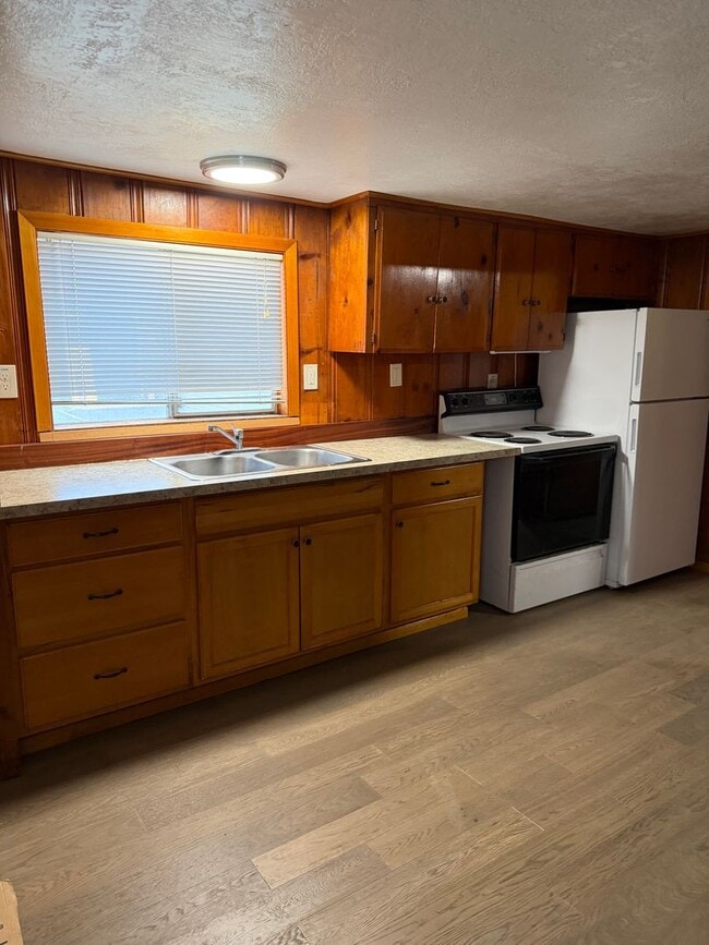 Photo - Newly Remodeled one bedroom house