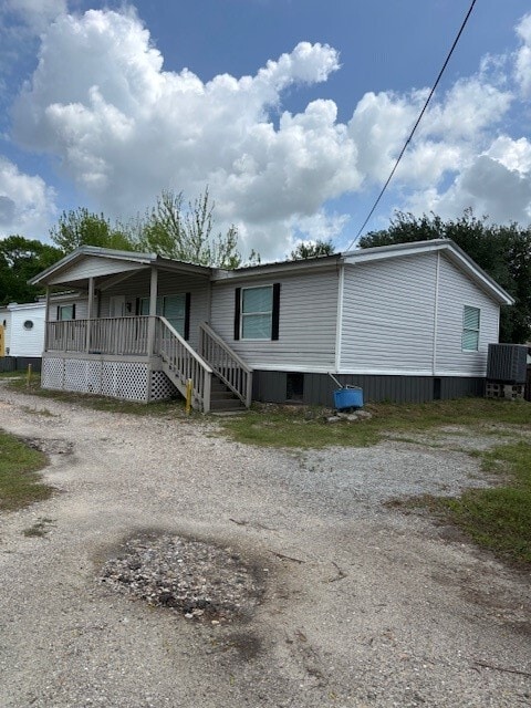 Building Photo - 4915 Apache Ln Rental